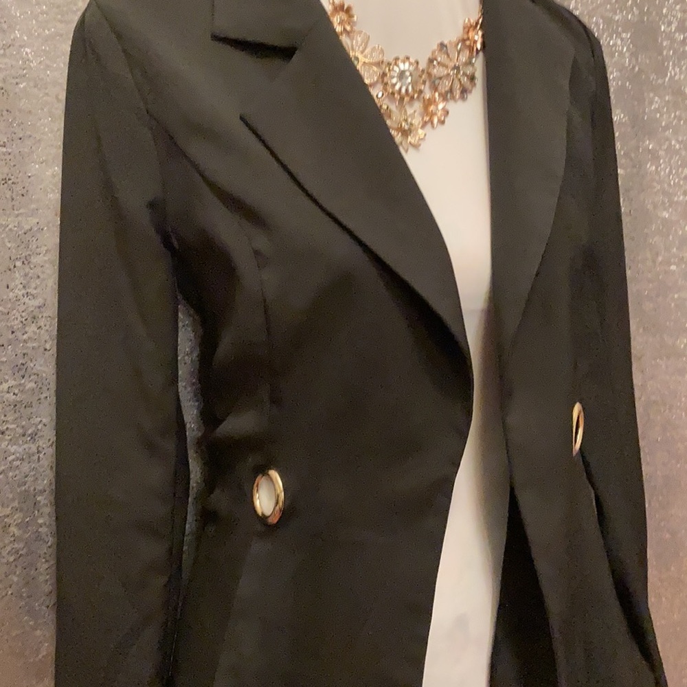 Entry blazer - Picture 2 of 5